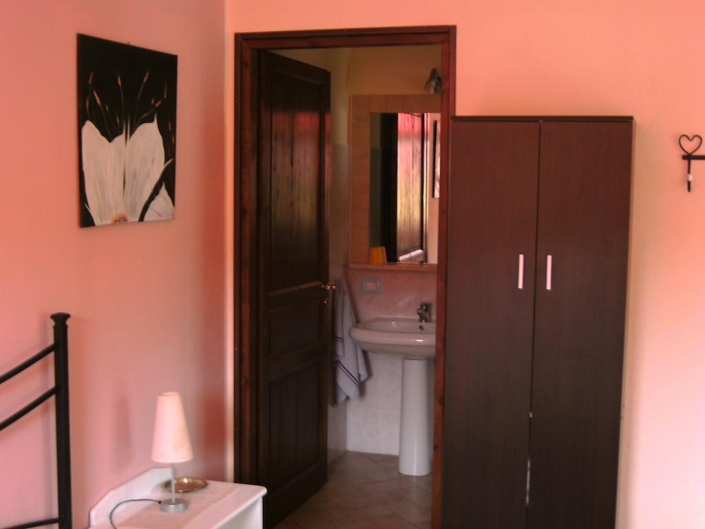 B&B Valli Verdi Αλγκέρο Δωμάτιο φωτογραφία